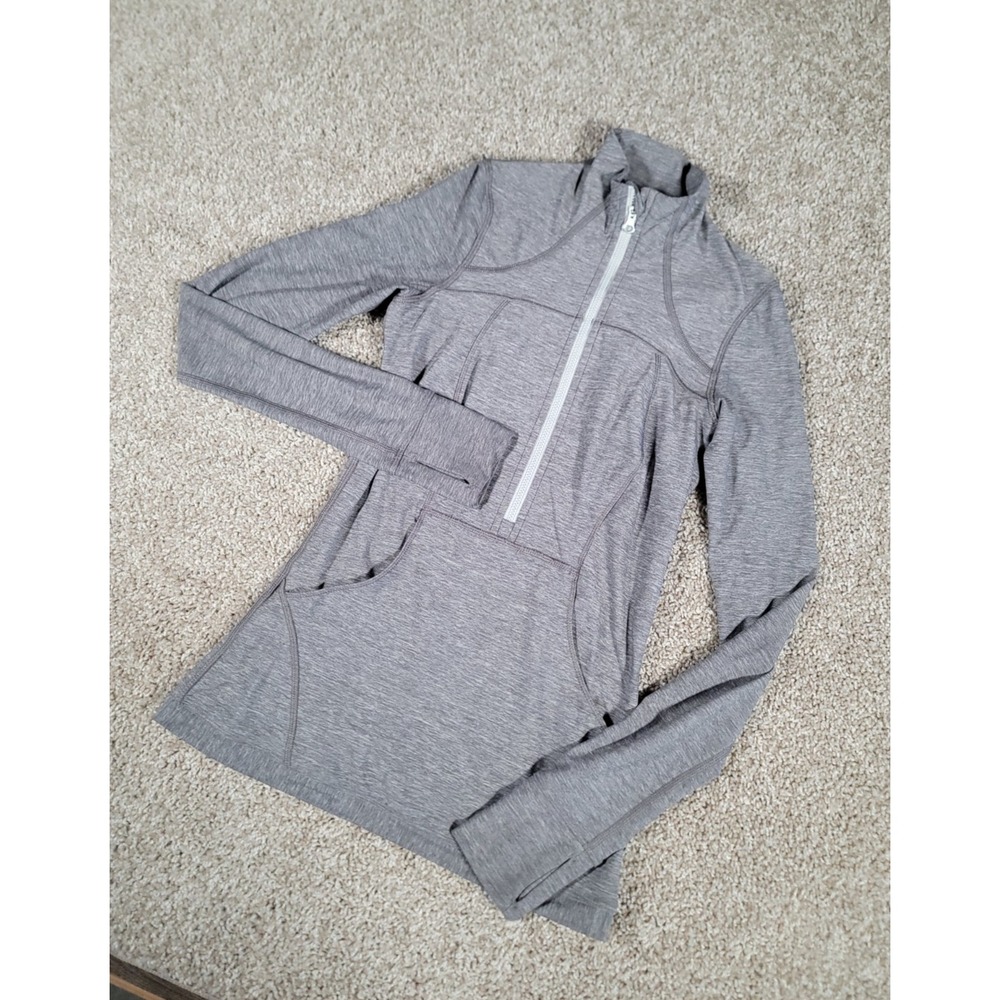 Lululemon Outrun 1/2 Zip Jacket Sz 2 Heathered Gray Gym Stretch Long Sleeve Mock